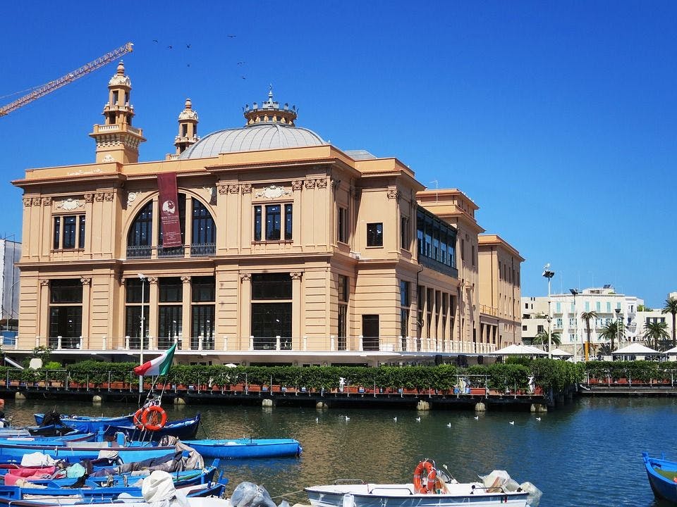 Hafen Bari