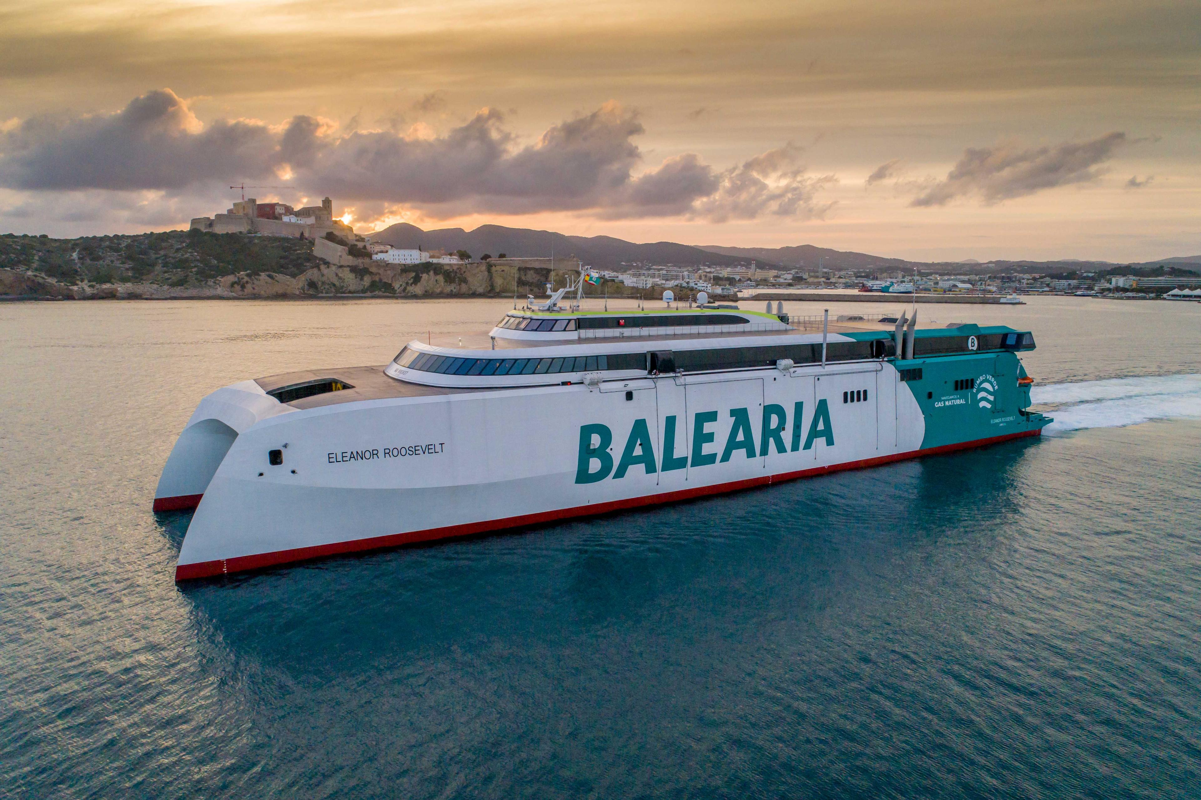 Ferry Denia Formentera