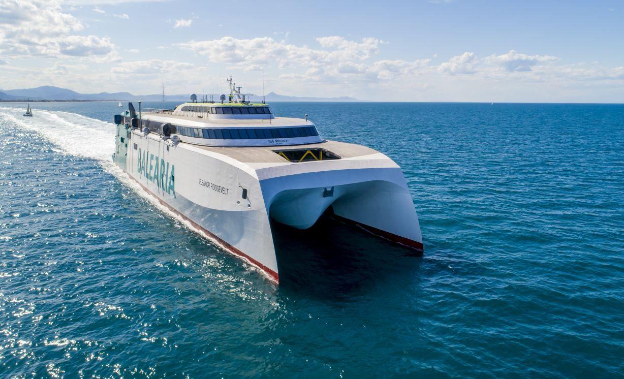 Ferry Alcudia Mahón 