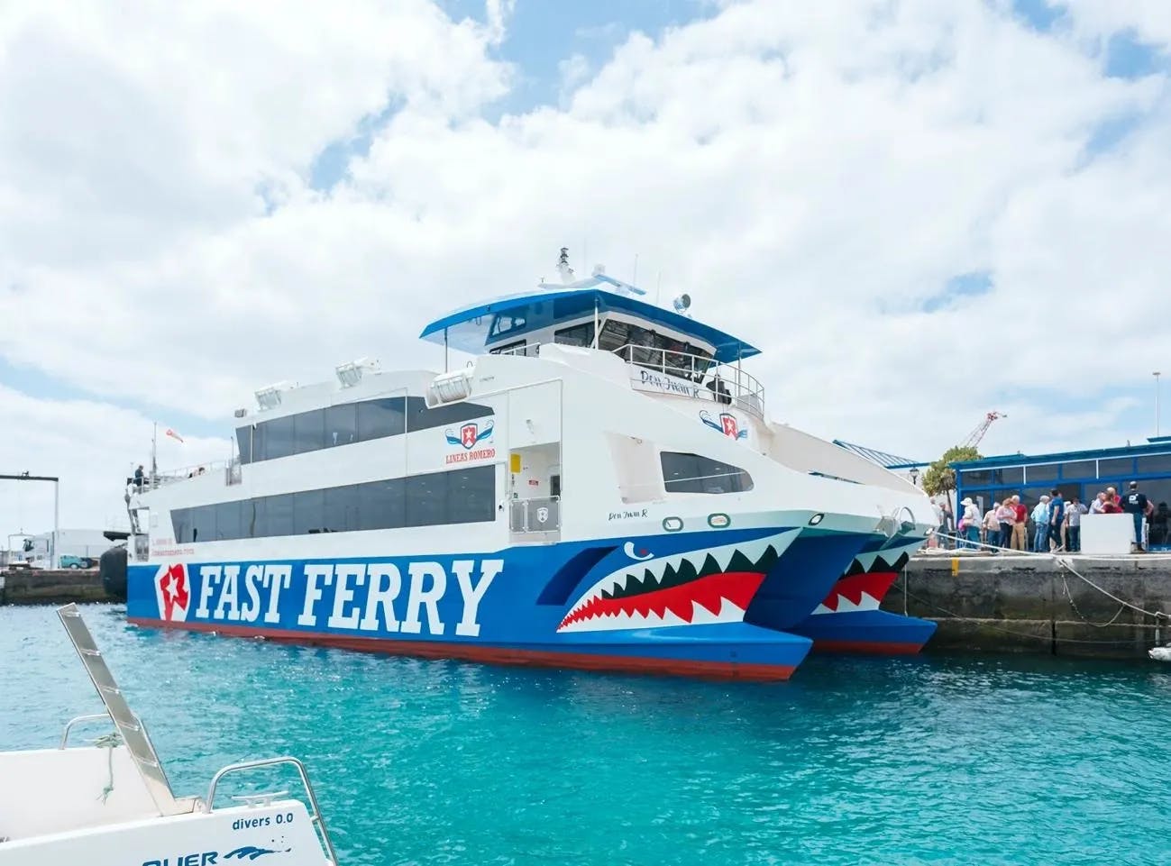 Ferry Líneas Romero 
