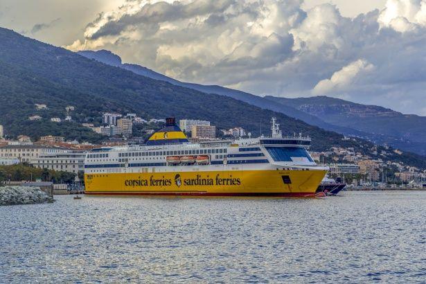 Ferry Livorno Ile Rousse