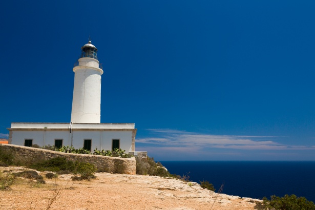 Image of the ferry terminal in Formentera