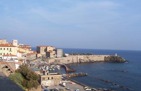 Image of the ferry terminal in Piombino