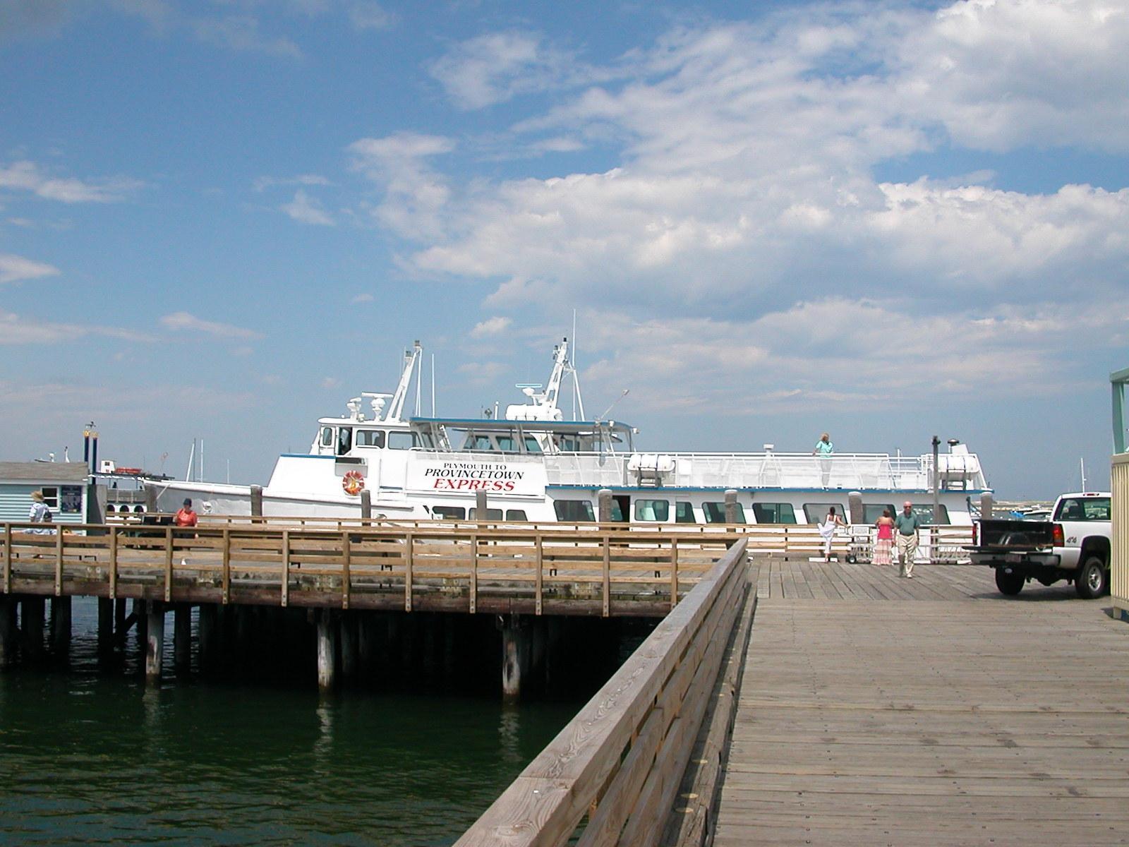 Image du terminal du ferry à Plymouth