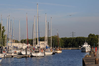 Immagine del terminal traghetto di Caen
