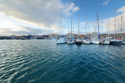 Imagen de la terminal de ferrys de Catania