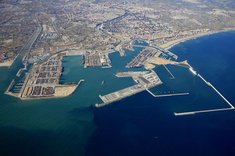 Bild des Fährhafens in Valencia