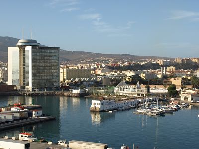 Bild des Fährhafens in Melilla
