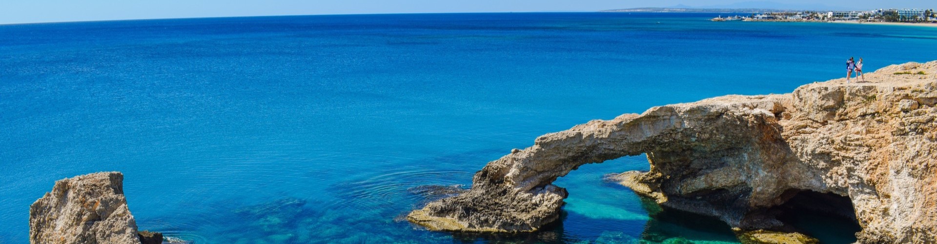 Imagen recurso del puerto de destino Golfo Aranci para la ruta en ferry Niza - Golfo Aranci